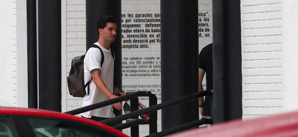 Presentación de Jason Remeseiro por el Valencia CF