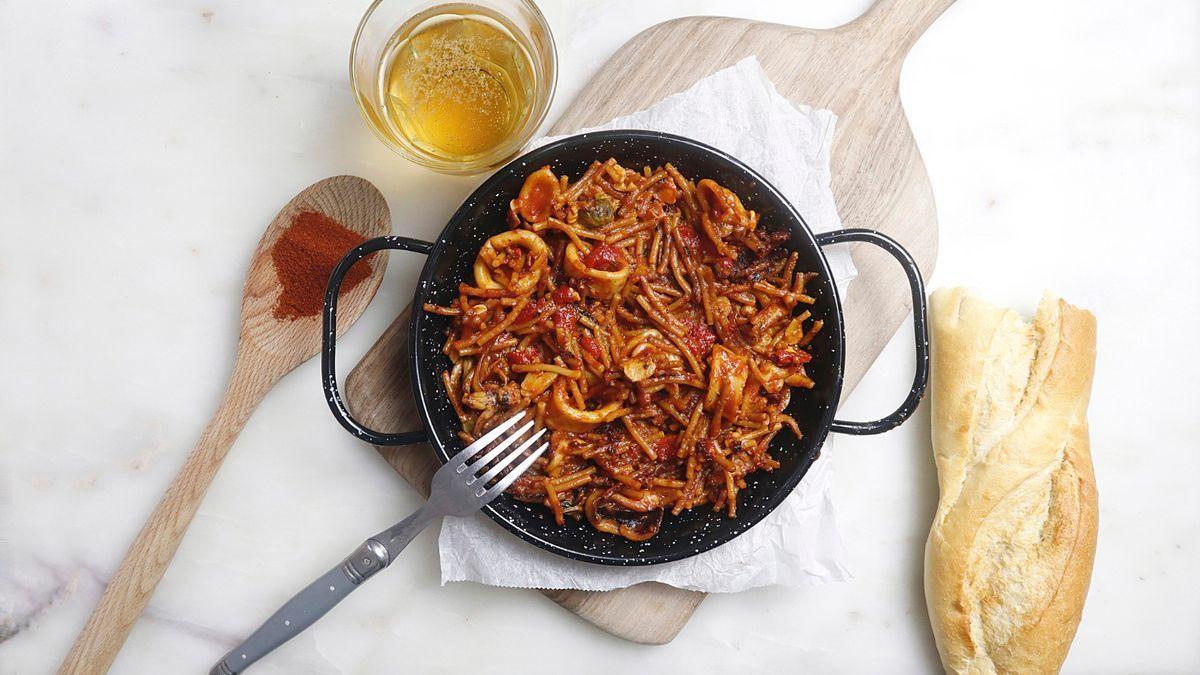 La receta más útil para preparar una buena fideuá de sepia y langostinos