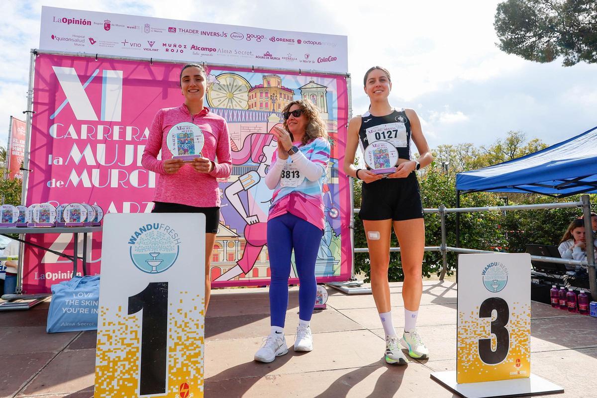 Las imágenes de la entrega de premios de la XI Carrera de la Mujer de Murcia
