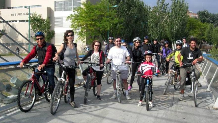 El consistorio extenderá la red del carril bici