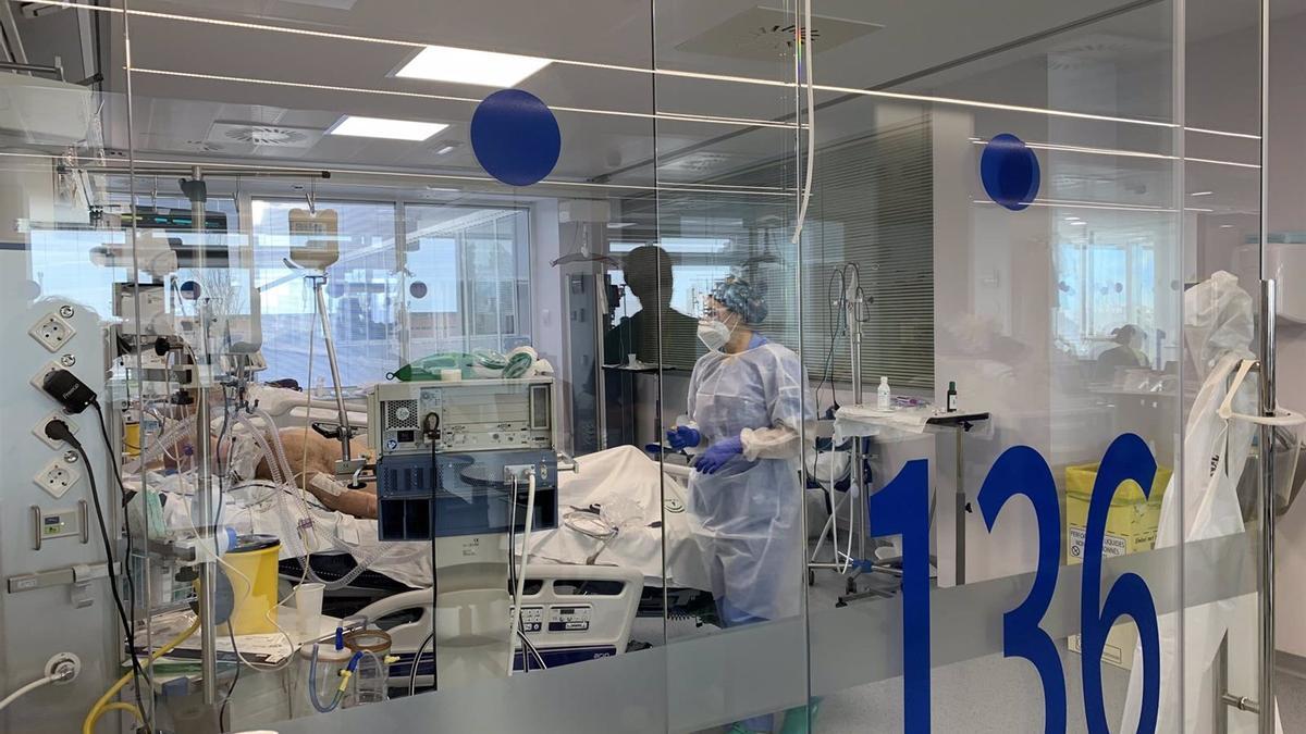 Mejoras en la UCI del Hospital Clínico de Málaga