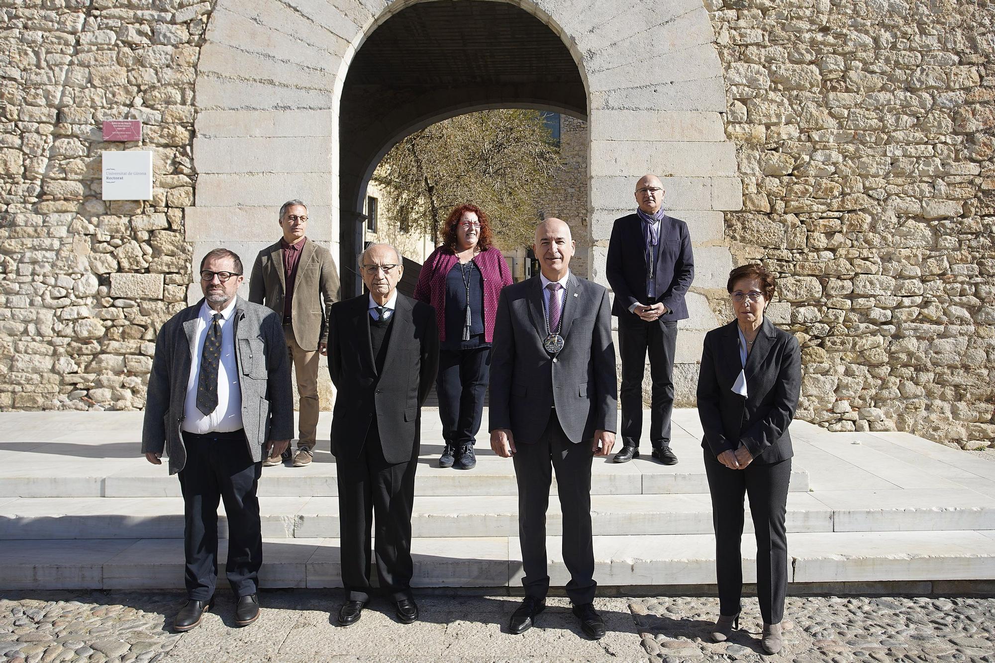 Pere Portabella entra al claustre de la UdG esborrant la frontera entre cultura i política