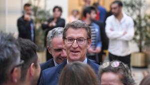 Feijóo es compromet a Catalunya a defensar l’espanyol com a llengua vehicular