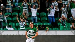 Gyokeres celebra su gol al Atalanta