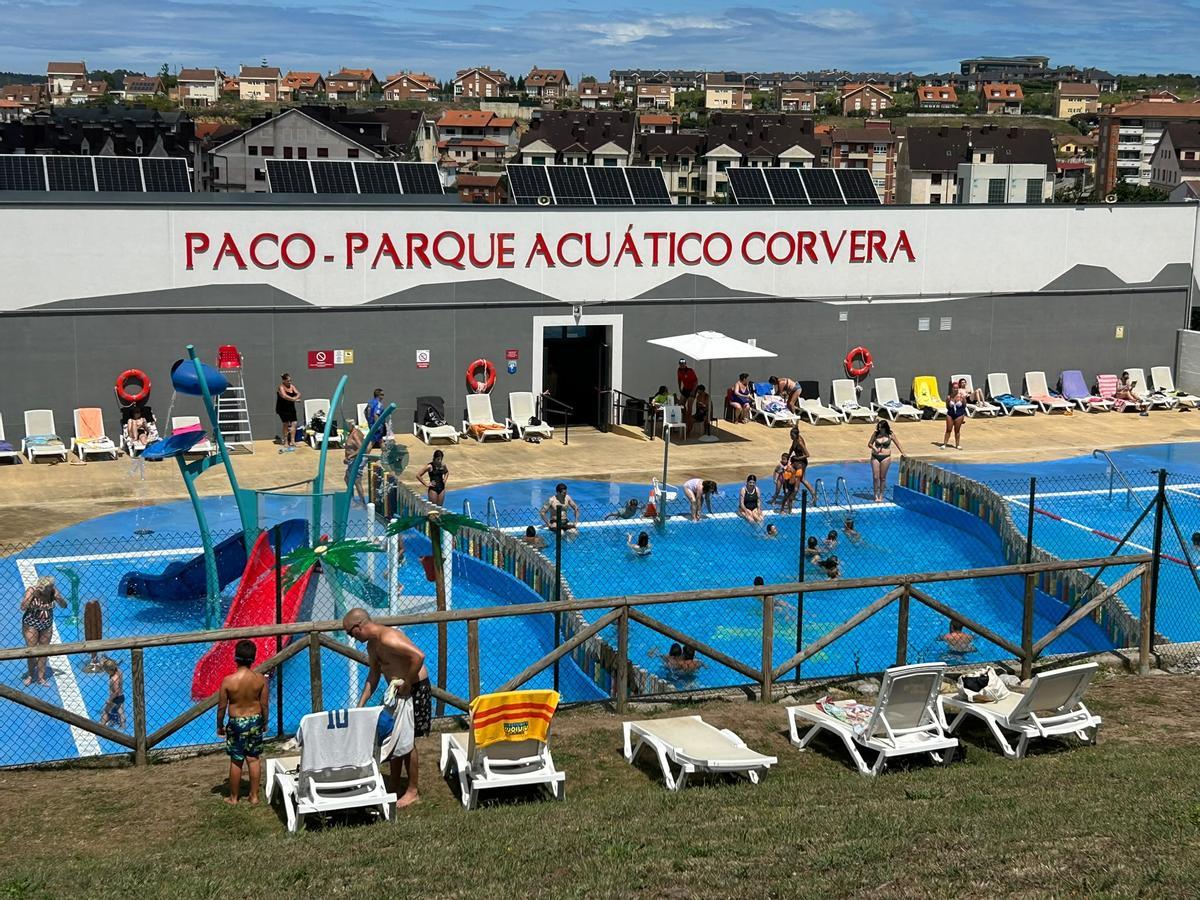 EN IMÁGENES: Asturianos y turistas disfrutan de una jornada en el parque acuático de Corvera EN IMÁGENES: Asturianos y turistas disfrutan de una jornada en el parque acuático de Corvera