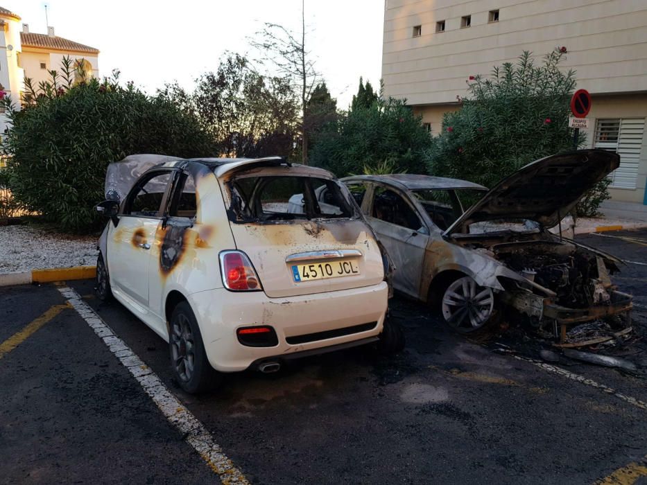 Coches quemados en Orihuela