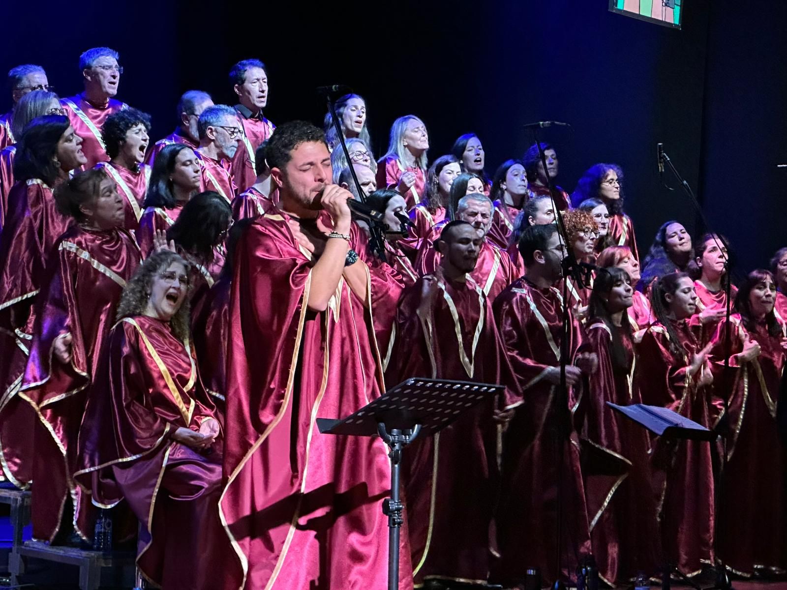 Concerto de gospel celebrado no auditorio de Bertamiráns.