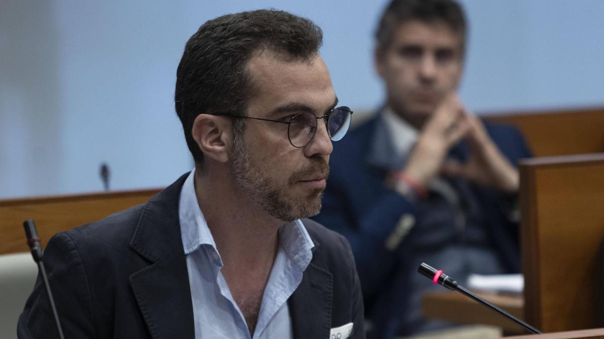 Guillermo Alonso del Real en el pleno de Torrent