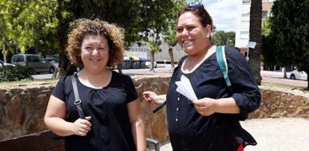 Araceli Picó y Juani Rodríguez, en Alzira.