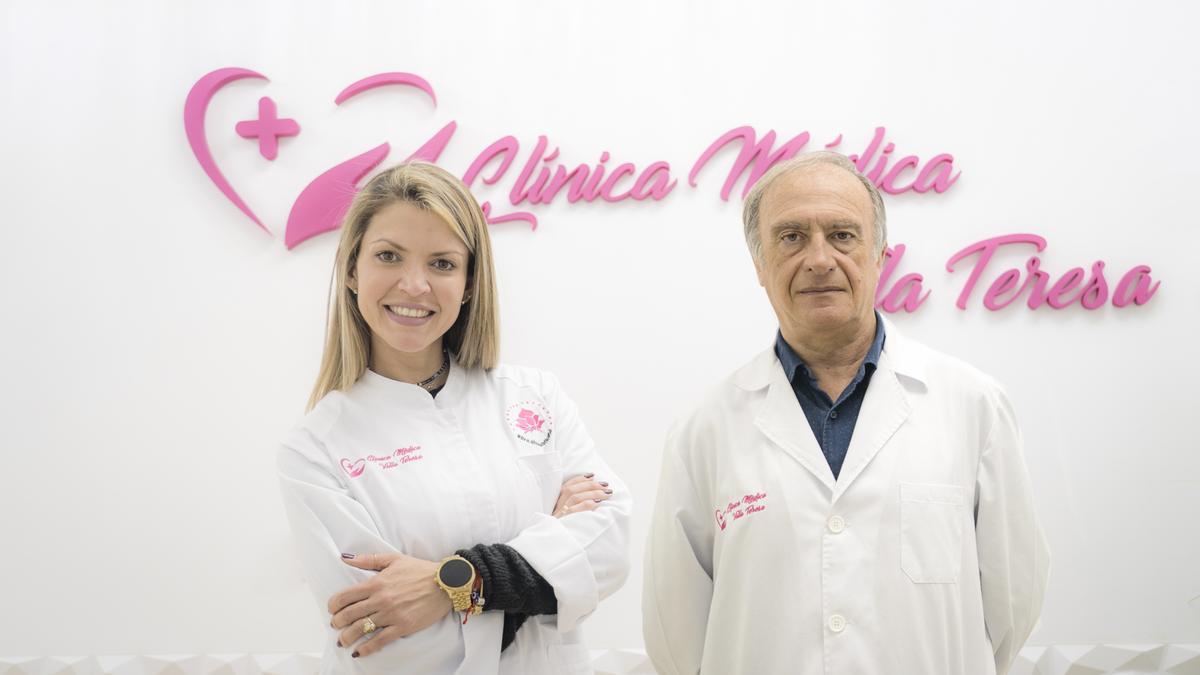 La Dra. María José Gómez junto a profesionales de la Clínica Médica Villa Teresa.