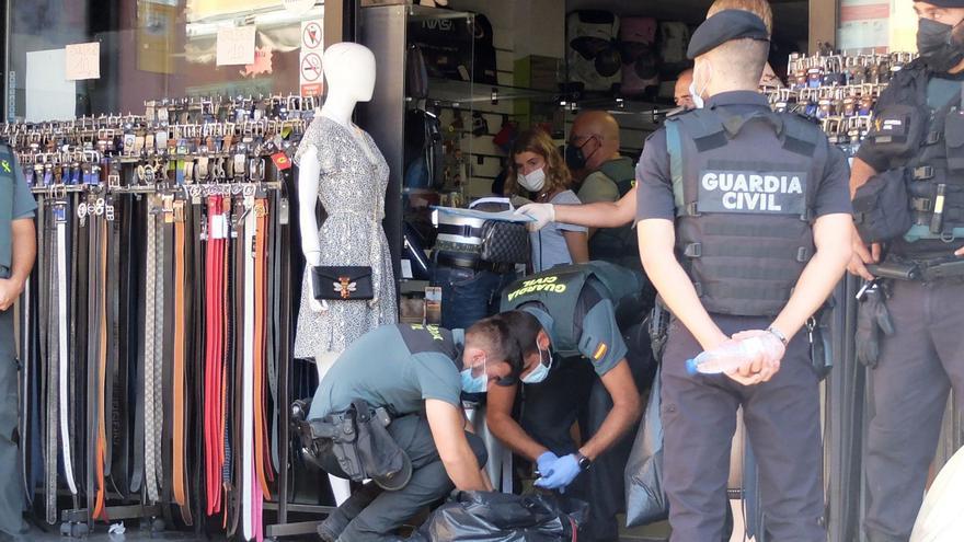 Confisquen en 
un any més de 27.000 
objectes falsificats a la província de Girona
