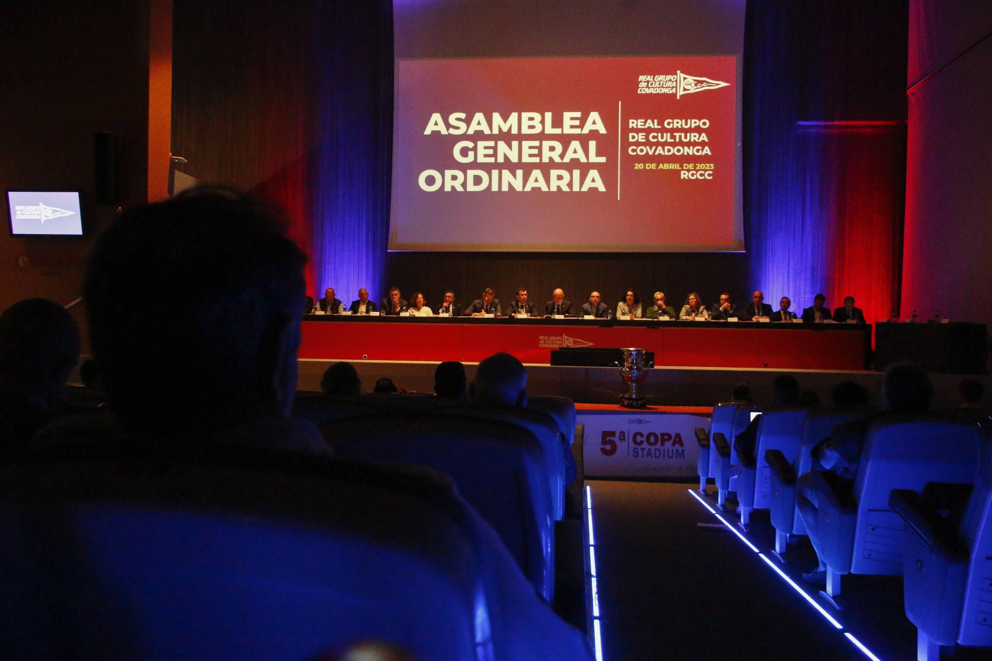 En imágenes: El Grupo Covadonga celebra su asamblea de socios