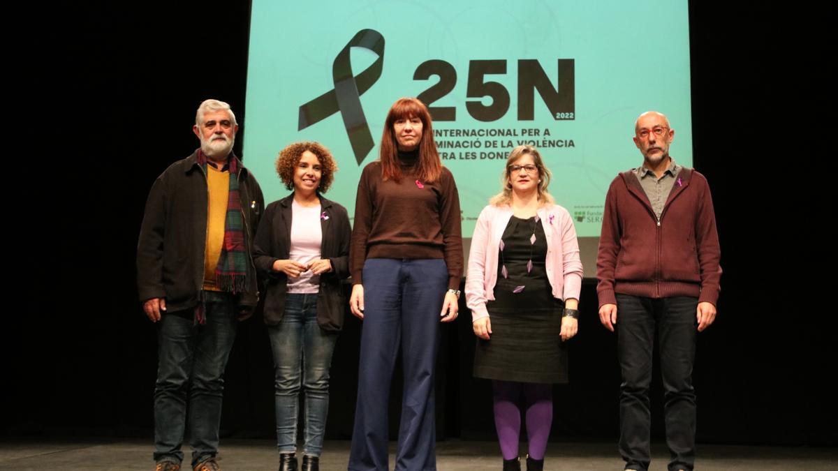 Clam unitari de les administracions a Girona contra les violències masclistes