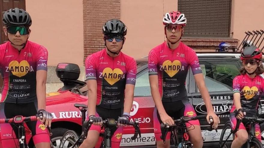 Zamora CX muestra todo su potencial en Aguilar de Campoo y Burgos