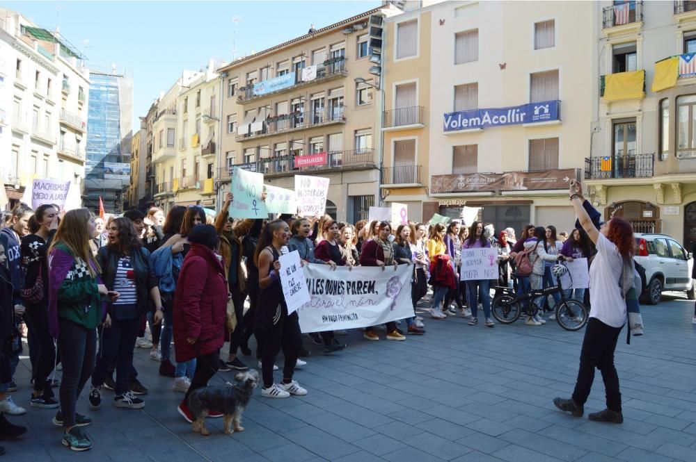 Passacarrers del 8-M a Manresa