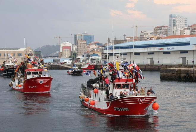 Procesión de la Virgen del Carmen en el puerto de Vigo este sábado 11 de julio