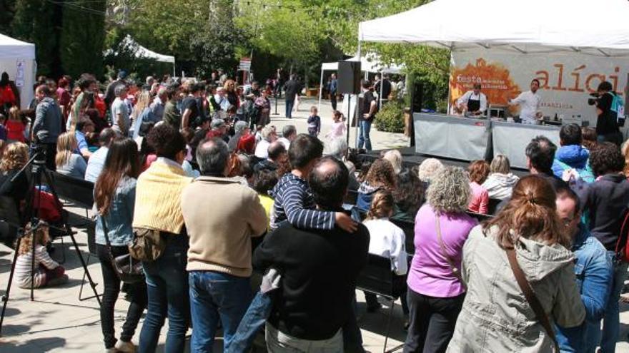 Unes 4.000 persones visiten la Fundació Alícia durant la festa de la cuina fàcil, sana i divertida