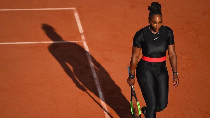 Serena Williams se retira por lesión.