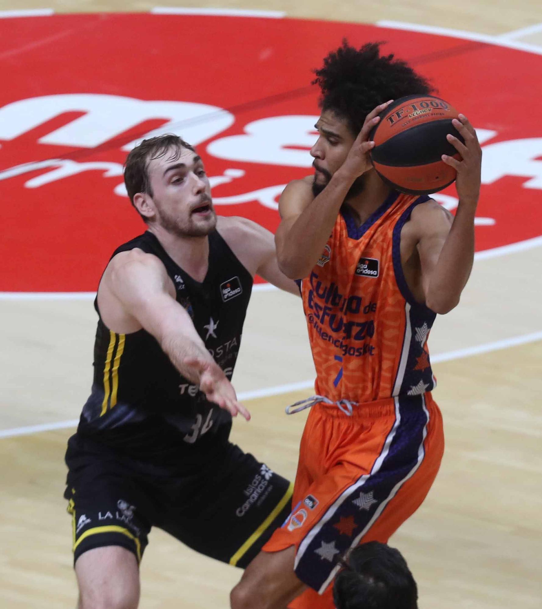 Valencia Basket - Iberostar Tenerife (89-95)