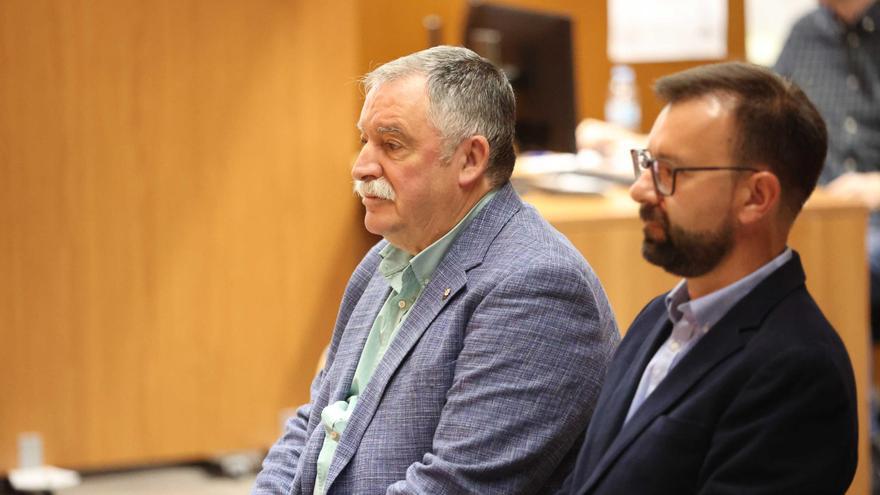 Arranca el juicio contra el alcalde de Oleiros por el derribo de Casa Carnicero