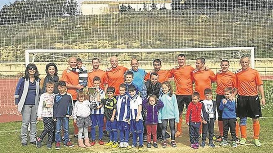 El Bayo se lleva el torneo de veteranos