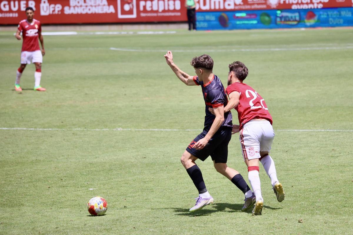 Las mejores imágenes del partido entre el Real Murcia Imperial y el Olímpico de Totana