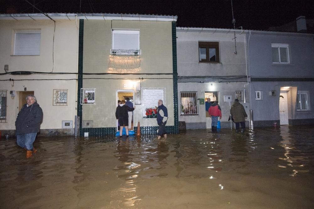 La borrasca 'Elsa' causa inundaciones en Sada