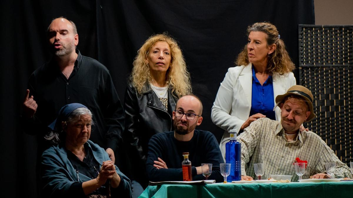 El grupo vilagarciano en una representación anterior.