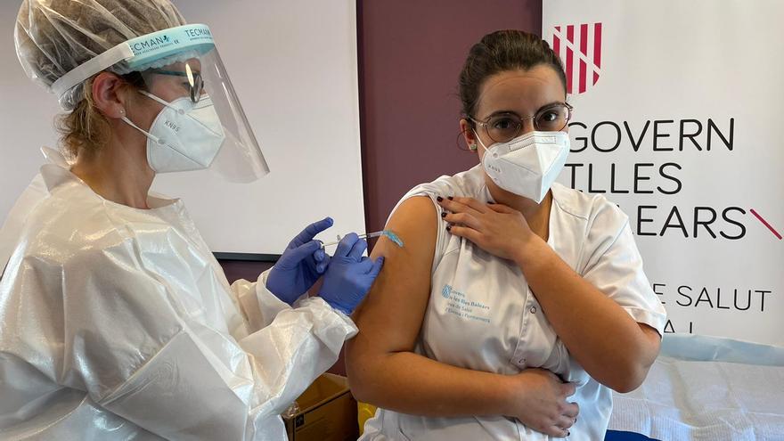 Ibiza aumenta el ritmo de vacunación a partir de la próxima semana