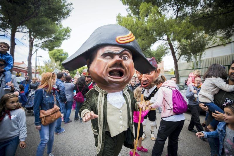 Cabezudos en Torrero-La Paz