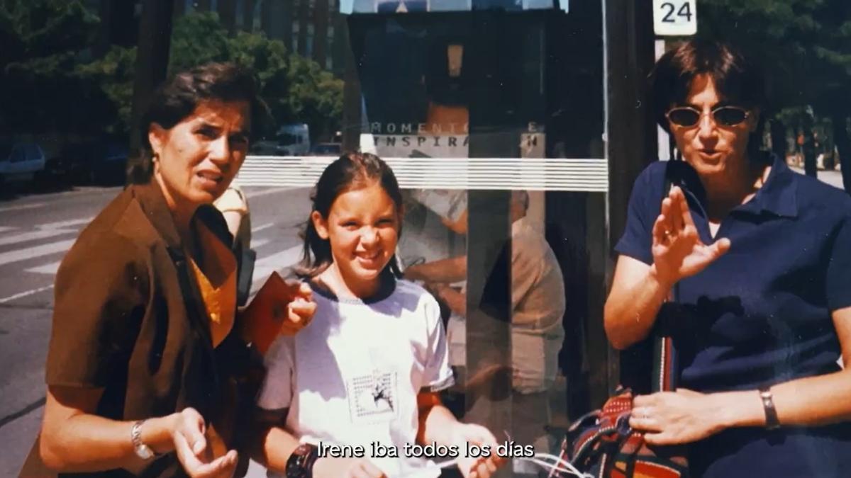 Una imagen del vídeo de Podemos sobre Irene Montero, cuando era niña.
