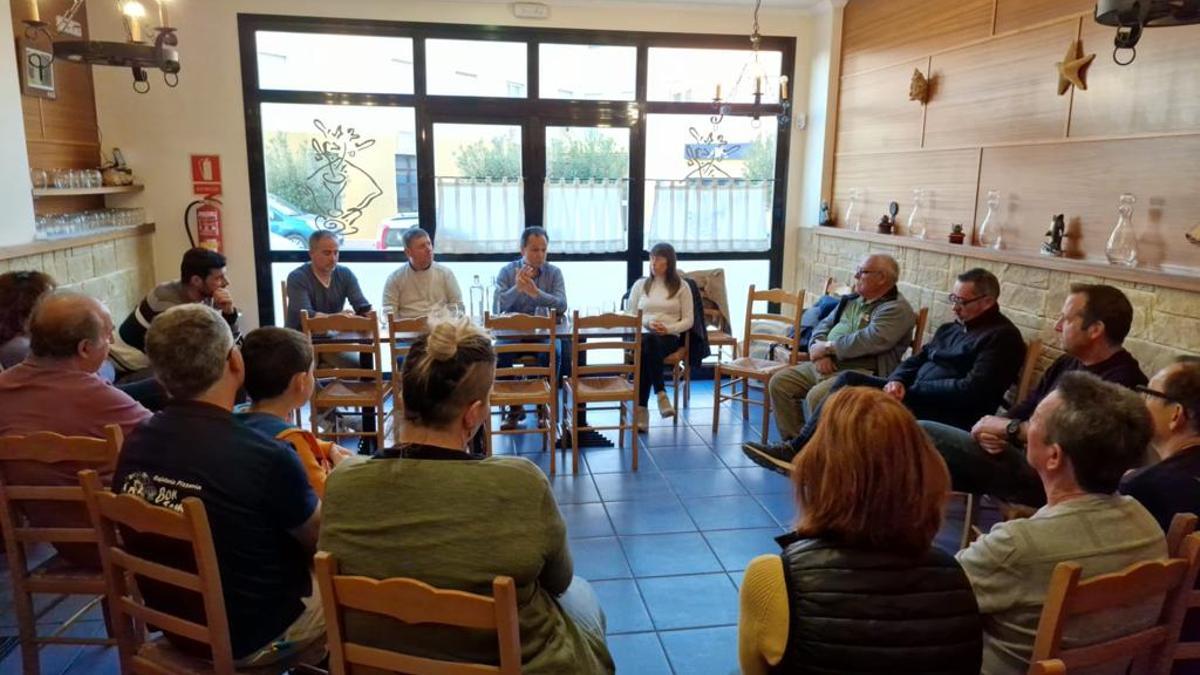 Una reunión de Sa Unió con vecinos de Sant Francesc