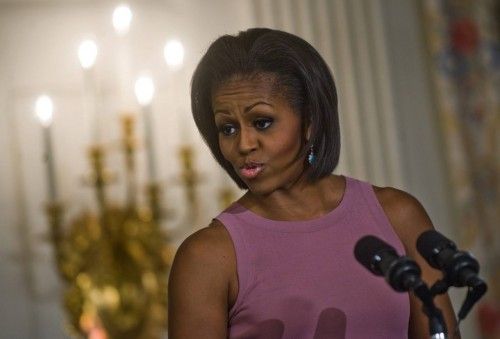 Taller de poesía encabezado por Michelle Obama