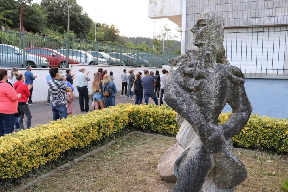 Campo Lameiro se moviliza contra la retirada de profesores