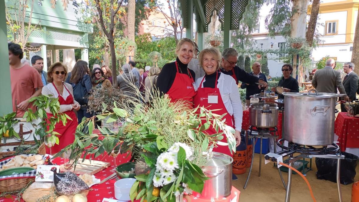 Imagen de una edición anterior del Concurso de Guisos y Arroces que organiza anualmente la Orden de Malta en Sevilla.