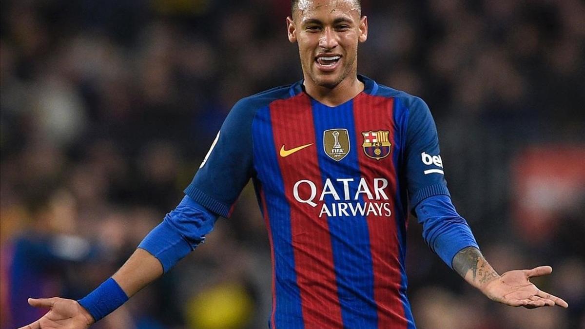 Neymar vio en el negocio de los cromos una oportunidad apra ganar dinero.