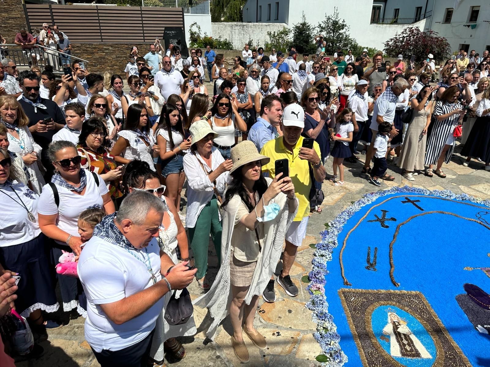 EN IMÁGENES: La procesión de la virgen del Carmen en Tapia de Casariego