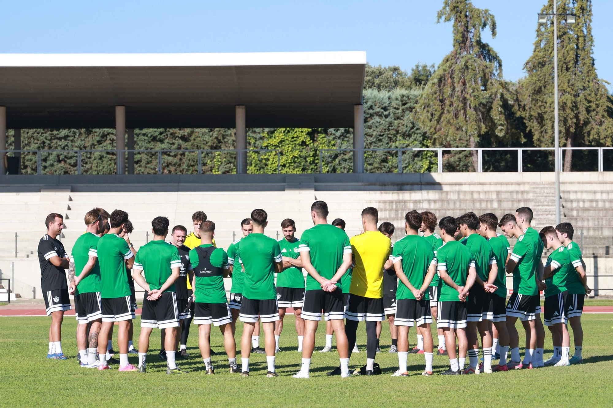 Primer entrenamiento del Cacereño 2025-2026