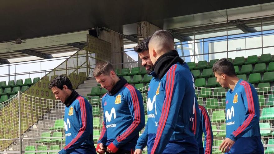Parejo estrena entrenamiento con la selección española