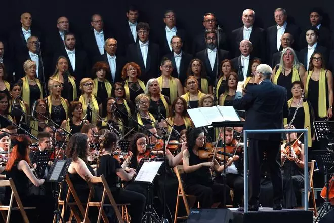 La Coral Casablanca regresó «con mucha ilusión» al auditorio de Castrelos