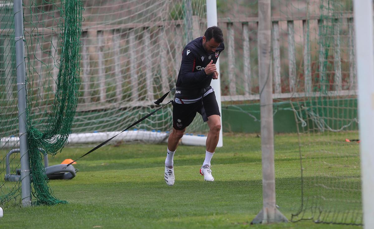 Así ha sido el entrenamiento del Levante UD en el Saler