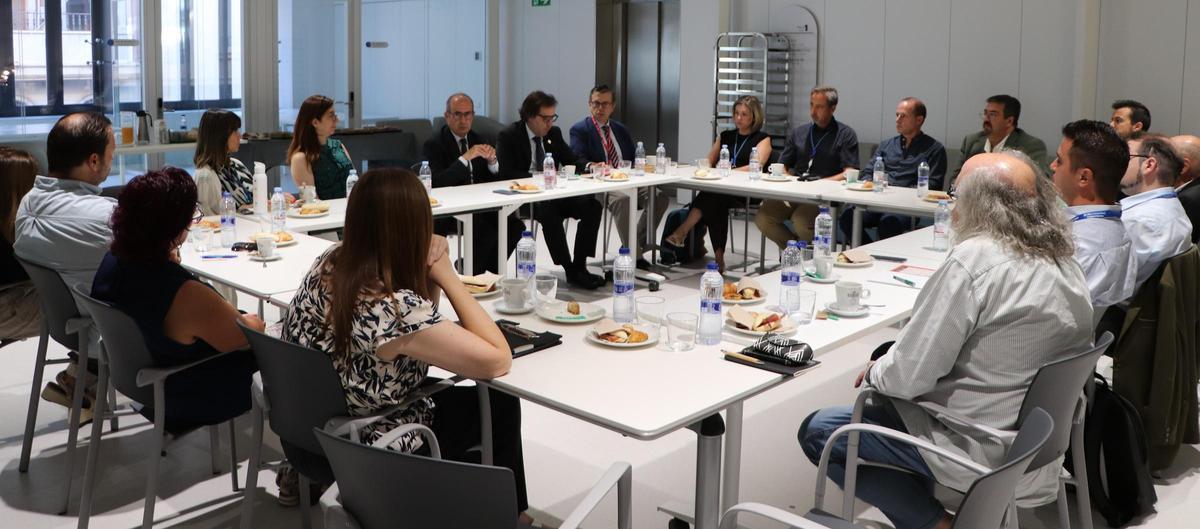 Primer claustro de profesores del Grado en Medicina de la CEU UCH.
