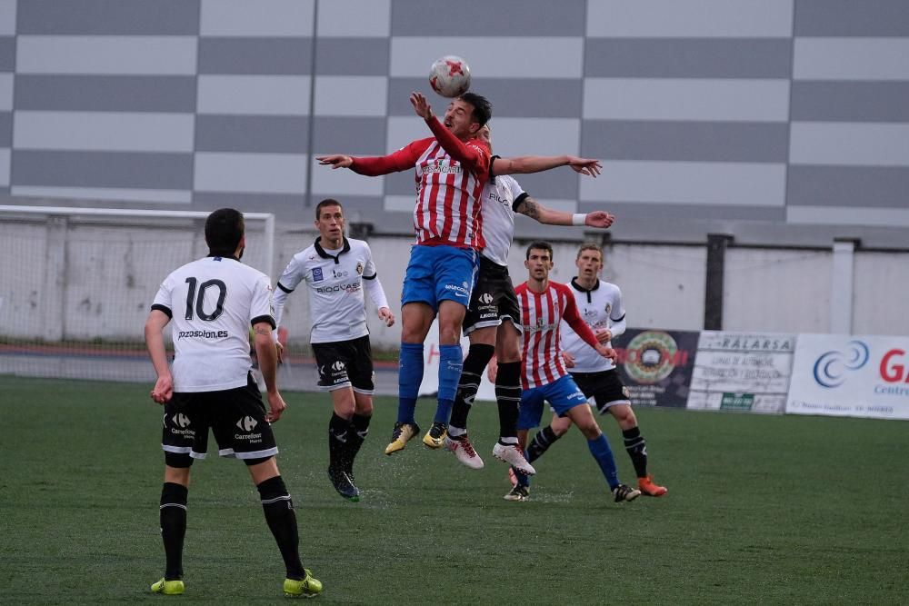 El partido entre el Caudal y el Sporting B, en imágenes