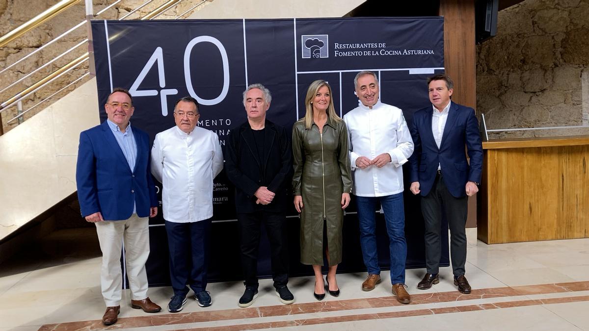 Ferrán Adriá en los premios Fomento Cocina Asturiana