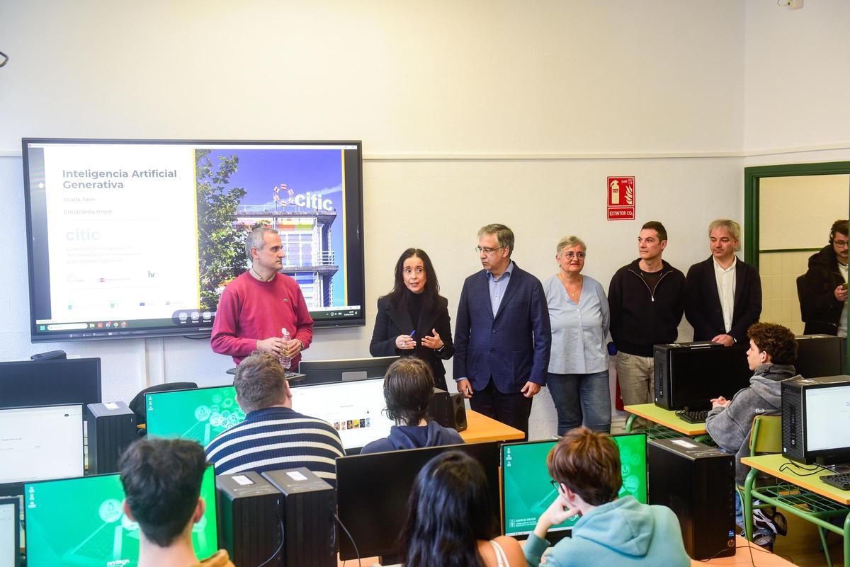 Presentación del programa de IA en el Agra do Orzán.