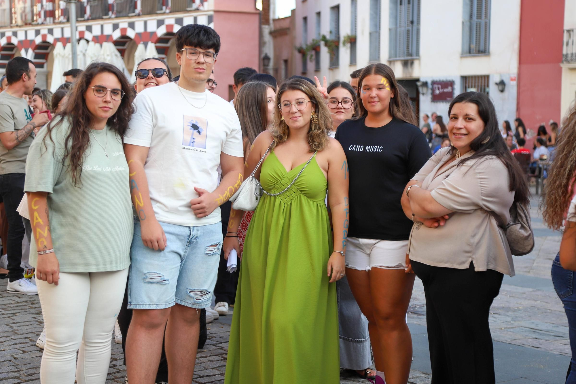 Colas para el concierto de Cano en Badajoz