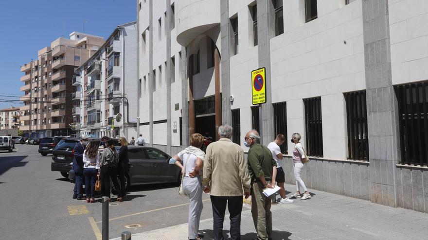 Un vecino de Sagunt se libra de pagar 28.000 euros a los bancos