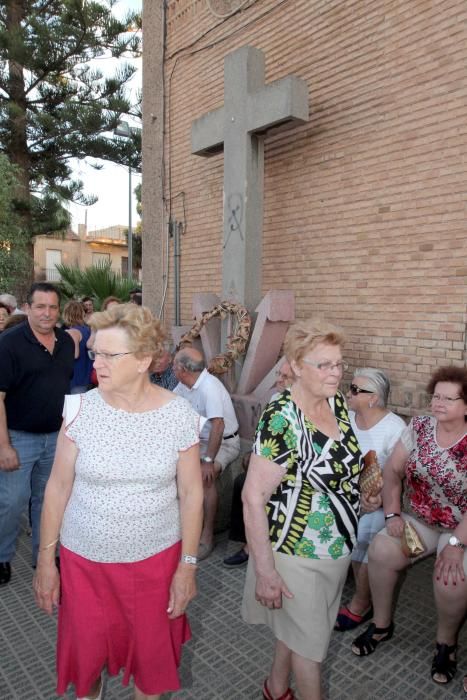 Los aljorreños protestan por la retirada del monum