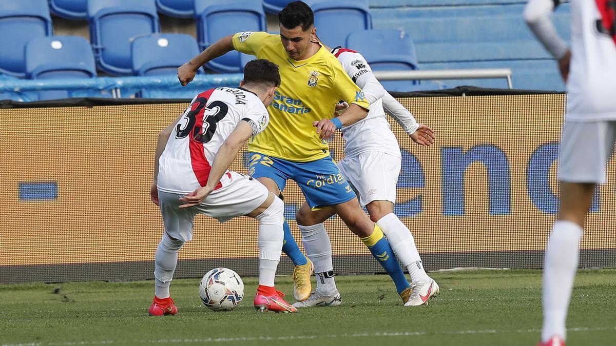 Rafa Mujica en un momento del partido UD Las Palmas 1 - 1 Rayo Vallecano