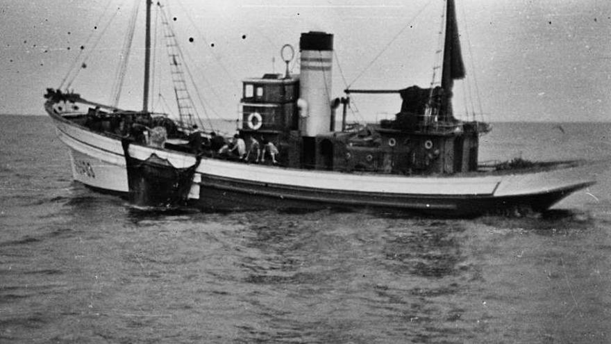 El barco avilesino &quot;Campo Eder&quot;, uno de los que se hundió en la fatídica tempestad de julio de 1961.